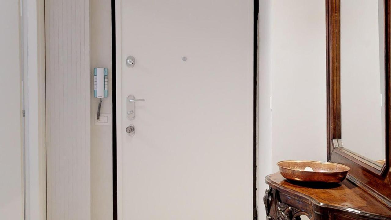 Altido Spacious Central Flat Milan Exterior photo